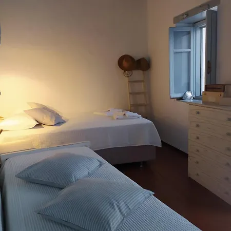 Apartment Aiolos Traditional House In *