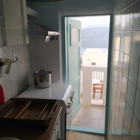 Apartment Aiolos Traditional House In *